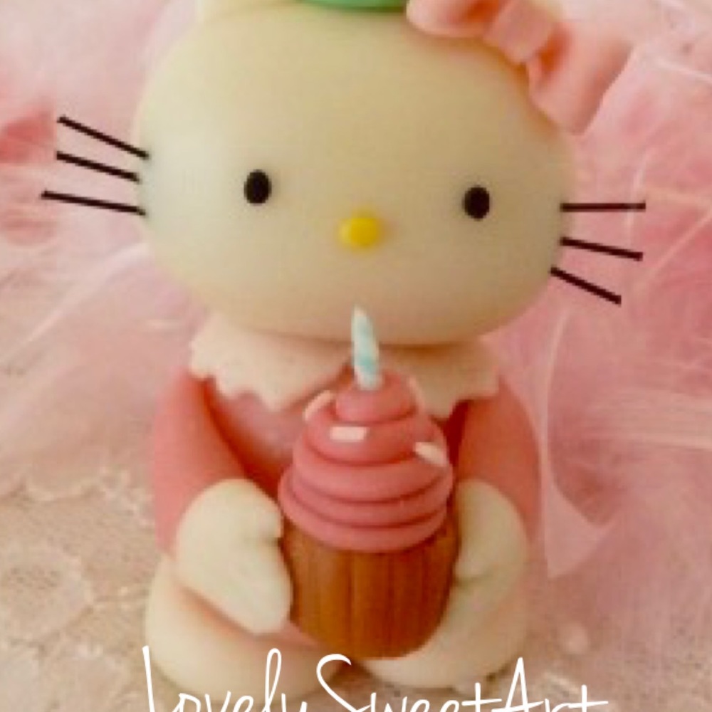 Cold porcelain cake topper